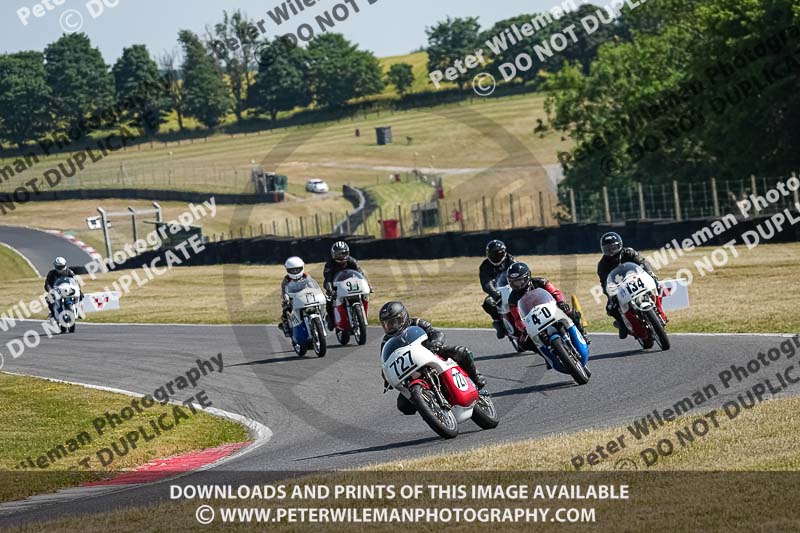 cadwell park;cadwell park photographs;cadwell trackday photographs;enduro digital images;event digital images;eventdigitalimages;peter wileman photography;racing digital images;trackday digital images;trackday photos